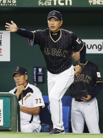 　野球日本代表の小久保裕紀監督