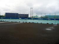 強風に襲われた宜野湾市立野球場