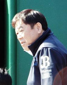 メジャーリーグキャンプ視察のため渡米することが決まった福良統括GM