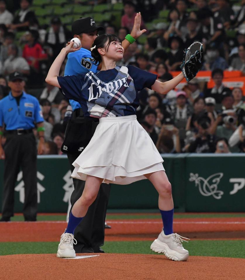 スカート　ハプニング 