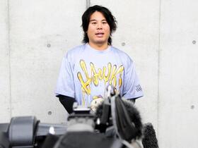 　現役引退を表明した浜口