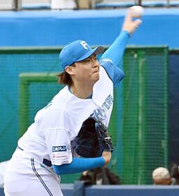 　２回を１失点に抑えた山崎（撮影・持木克友）