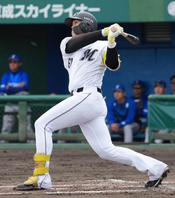 ＤｅＮＡとの練習試合で本塁打を放つ山本