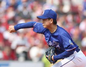 先発し力投する桜井（撮影・北村雅宏）