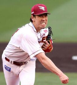 　ソフトバンク相手に力投する前田（撮影・佐々木彰尚）