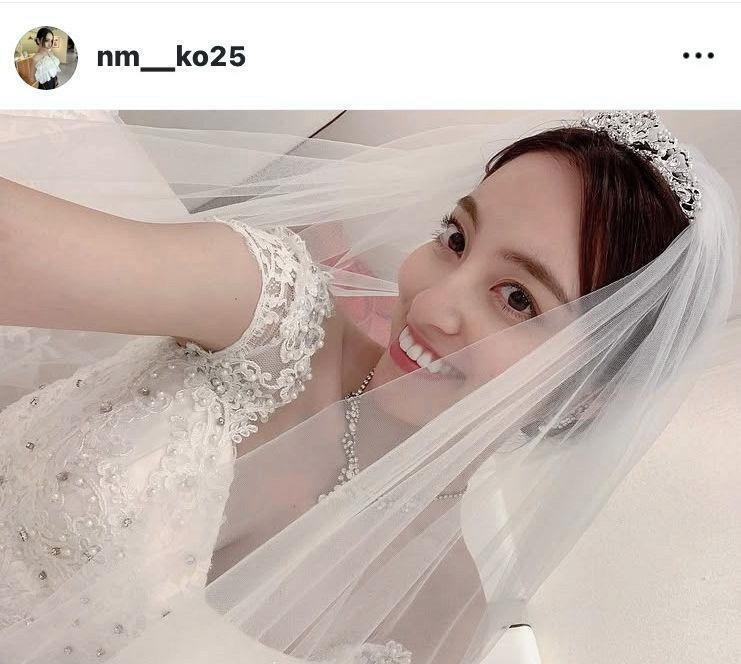 中日・柳の妻、真子夫人のインスタグラム（＠ｎｍ＿ｋｏ２５）から