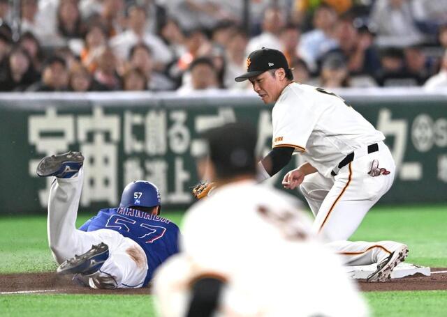 中日ぼう然 大好機から走塁ミス2連発
