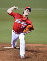 パ・リーグの強打者を相手に力投する広島・前田健太=西武ドーム(撮影・村中拓久)