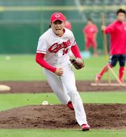 CSでの先発へ向け、最終調整でキレのある動きを見せる大瀬良