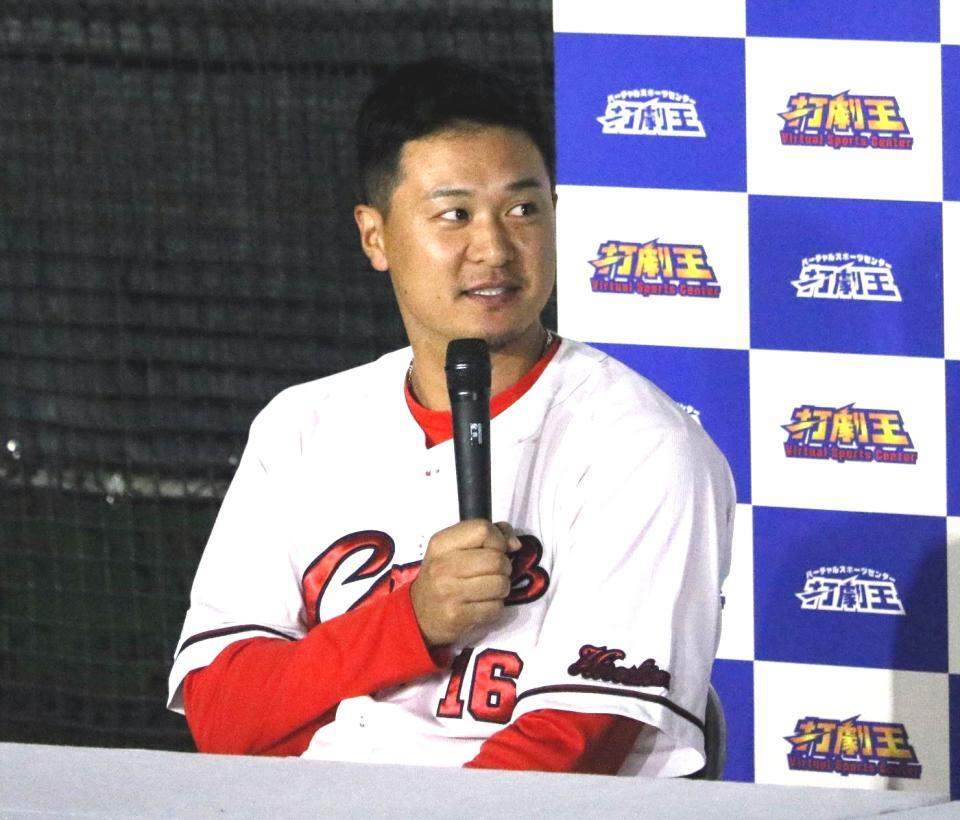 　トークショーに臨んだ森