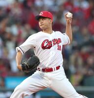 先発し力投する森