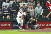 ５回、２ランを放つシュワバー（ゲッティ＝共同）