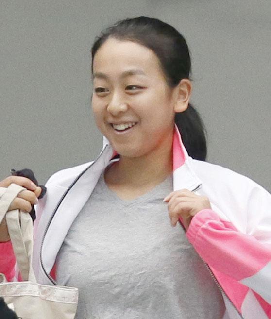 　笑顔でジャパン・オープンの前日練習に臨む浅田真央