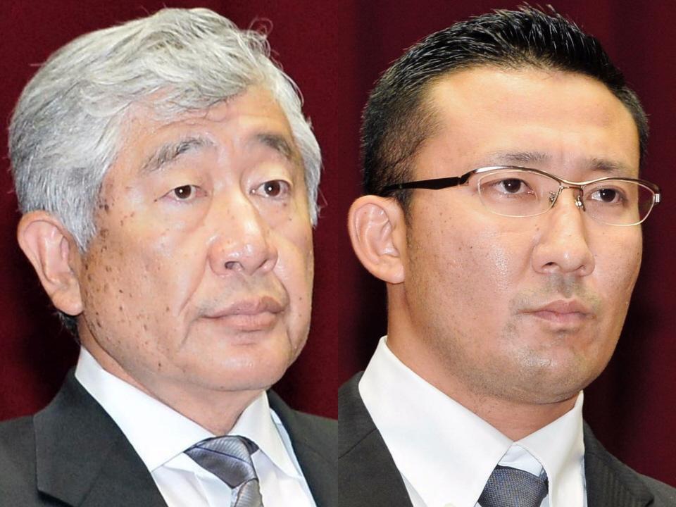 　日大・内田正人前監督（左）と井上奨前コーチ