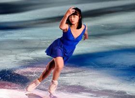 柔らかな演技を見せる坂本花織