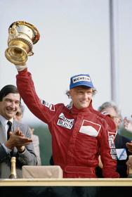 元F1王者のニキ・ラウダ氏