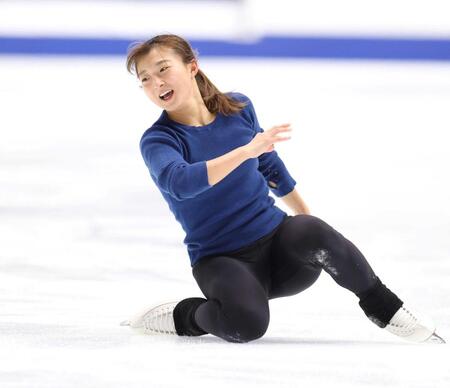 　公式練習を行う坂本花織（撮影・中田匡峻）