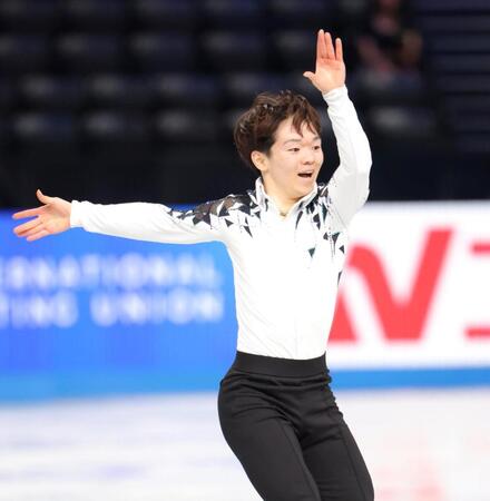 　会心の演技を見せる鍵山優真（撮影・吉澤敬太）