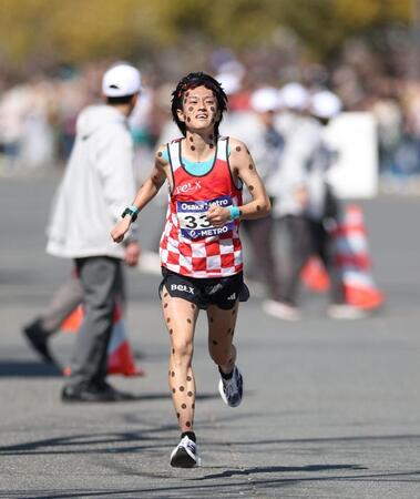 ゴールに向かって走る吉田響（撮影・中田匡峻）