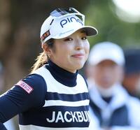 　１番、パーで大会最終日をスタートさせた佐久間朱莉（撮影・中田匡峻）