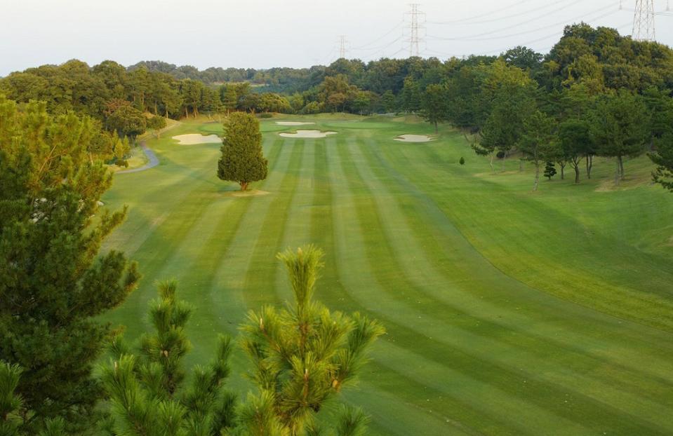 東コース　1番ホール　セカンド地点