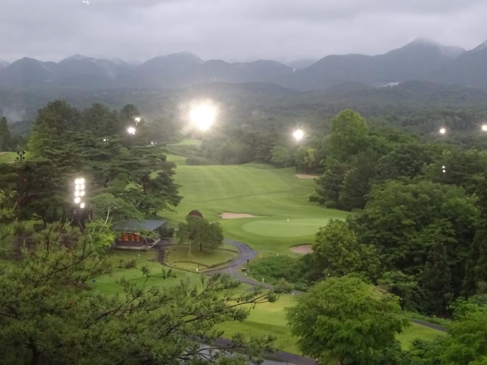 　クラブハウスから臨むコースの景色