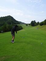 隣まですっ飛んだ大畑さんの豪打