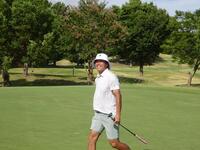 無事ホールアウトの大畑さんは心地良い疲れに笑顔