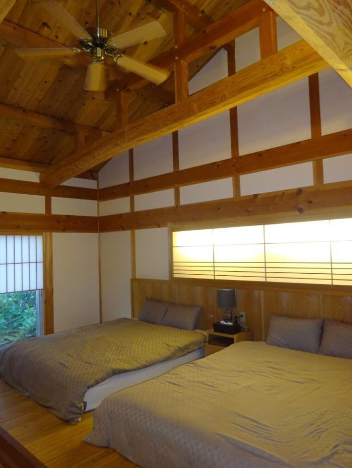 「縁」の豪華な寝室