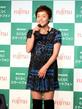 ミニワンピース姿で発表会に登場した大竹しのぶ