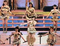 ハロプロ卒業を発表した真野恵里菜=大阪・オリックス劇場