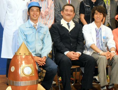 公開舞台稽古を行った（左から）西野亮廣、後藤ひろひと、相葉裕樹