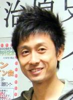 生放送で騒動を謝罪したロザンの宇治原史規