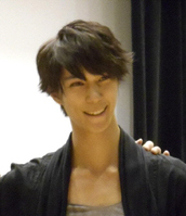 突然の引退を発表した浜尾京介