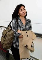 フランスから帰国した中山美穂=羽田空港(撮影・三好信也)