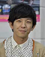 仕事復帰したパンサー・向井