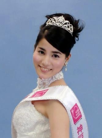 大学１年で「神戸ウエディングクイーン」に選ばれた永島優美アナ＝写真は２０１０年８月撮影