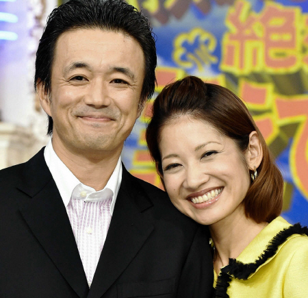 大渕愛子弁護士（右）と金山一彦の夫妻