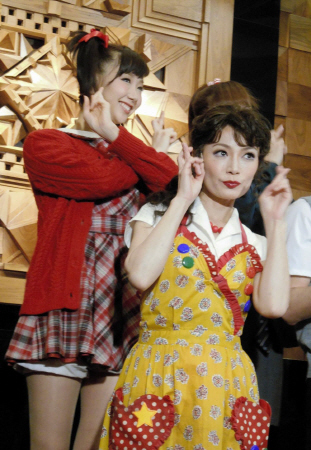 ミュージカル「ブラッドブラザース」のけいこを公開したマルシア＝東京・新橋演舞場