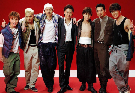　ドラマで共演する（左から）佐藤大樹、野替愁平、青柳翔、ＴＡＫＡＨＩＲＯ、岩田剛典、八木将康、黒木啓司