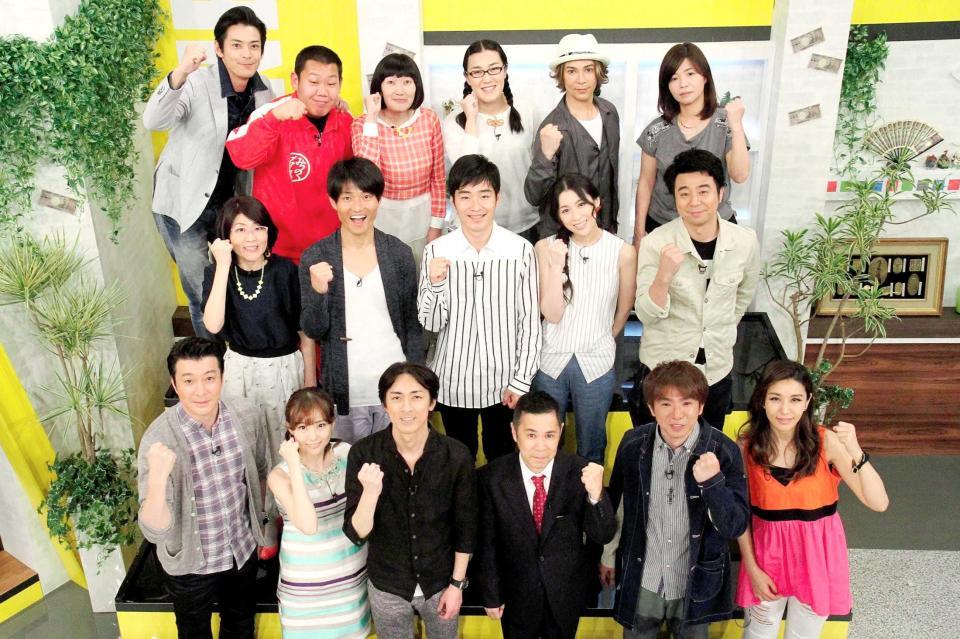 「２７時間テレビ」総合司会を務めることになったナインティナインの岡村隆史（前列中央右）と矢部浩之（同左）。ナイナイとともに番組を盛り上げる「めちゃイケ」メンバー