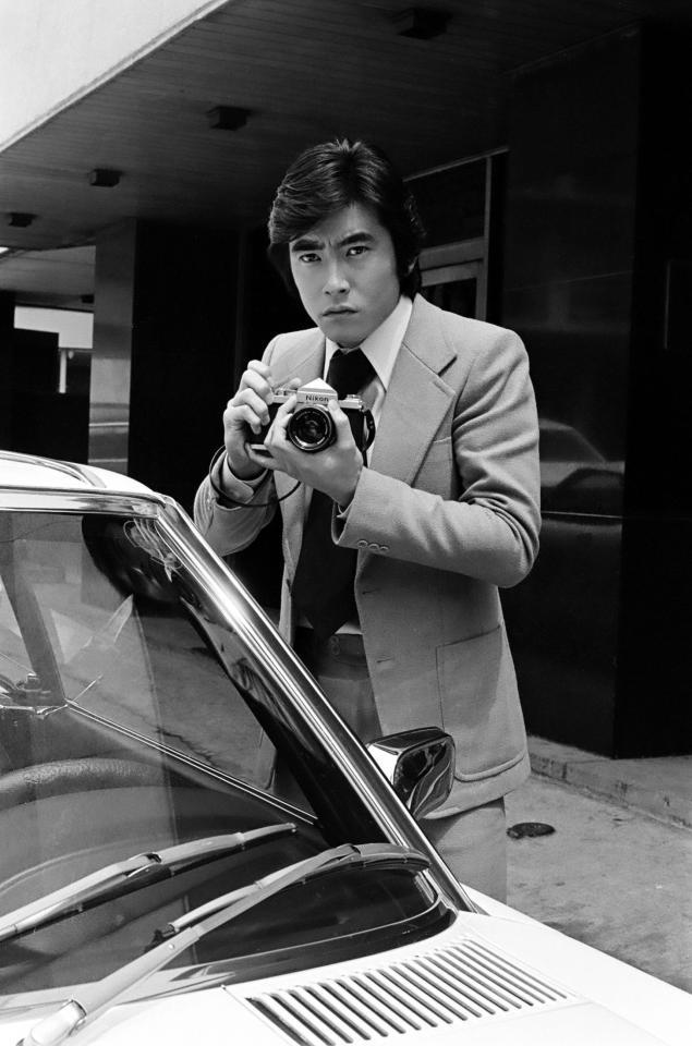 「大都会　闘いの日々」でデビューした1976年の神田正輝。新聞記者役でスクープを狙った