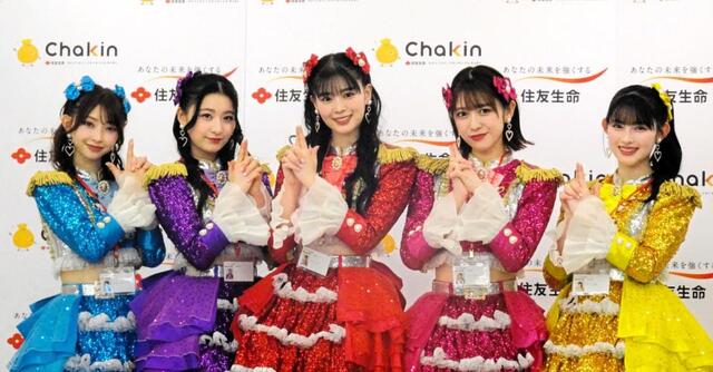 住友生命ＷＥＢ新ＣＭに登場した超ときめき♡宣伝部の（左から）辻野かなみ、杏ジュリア、坂井仁香、小泉遥香、菅田愛貴