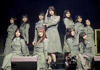 　パフォーマンスを披露したＷＨＩＴＥ　ＳＣＯＲＰＩＯＮ