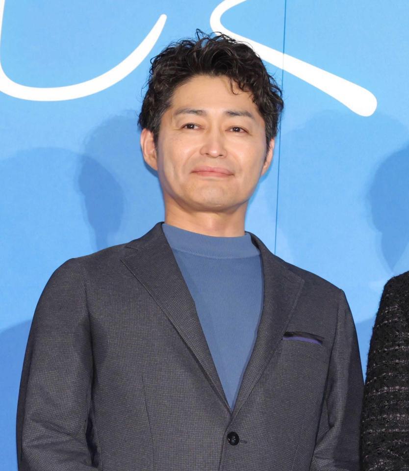 　安田顕＝２０２５年４月撮影