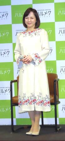 　「２０２５－２０２６　ハルメク　シニアトレンド」発表会に出席した、いとうまい子