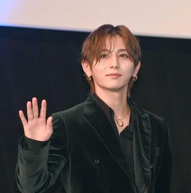 　舞台あいさつに登場した山田涼介（撮影・園田高夫）