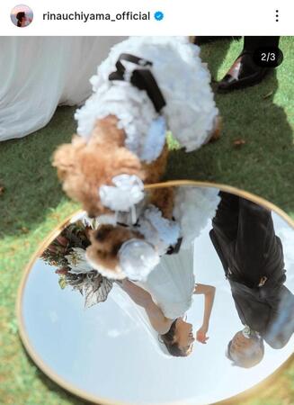 　内山理名のインスタグラム＠ｒｉｎａｕｃｈｉｙａｍａ＿ｏｆｆｉｃｉａｌ（２２年１１月７日付）より。撮影：高野友也氏