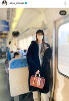 観月ありさのインスタグラム＠ａｌｉｓａ＿ｍｉｚｕｋｉ（１２月１５日付）より 