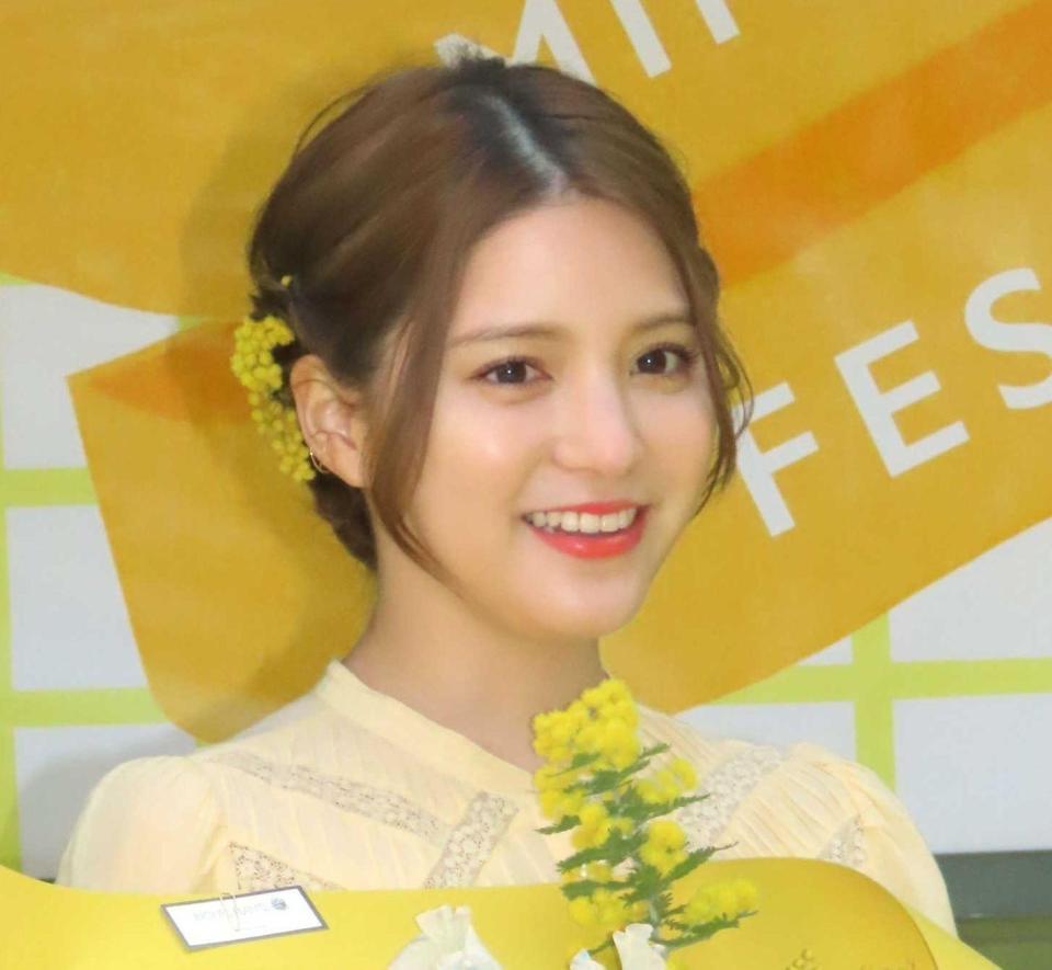 　川島海荷（２０２３年３月）